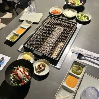 Quarters Korean BBQ - Grill and banchan - Korean Near Me - Los Angeles, California Quarters Korean BBQ - Grill and banchan - Korean Near Me - Los Angeles, California
