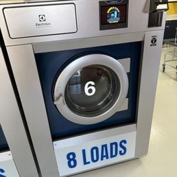 Washer clean and brand new washer! Washer clean and brand new washer!