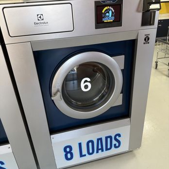 Fresh and Clean Laundry - Washer clean and brand new washer! - Laundromat Near Me - Las Vegas, Nevada Fresh and Clean Laundry - Washer clean and brand new washer! - Laundromat Near Me - Las Vegas, Nevada