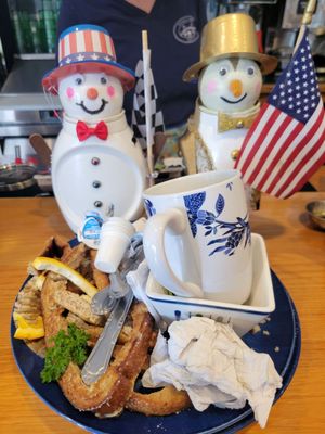 Cove Cafe by null