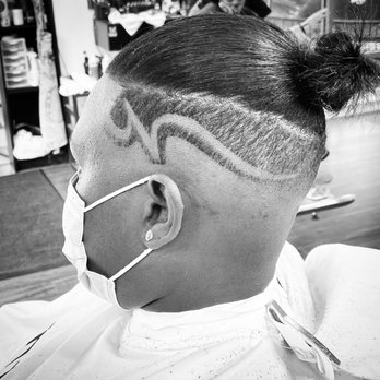 Supreme Clientele Barber Lounge - Barbers Near Me - Colma, California Supreme Clientele Barber Lounge - Barbers Near Me - Colma, California