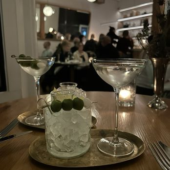 The Vandal - Martini - Wine Bars Near Me - Pittsburgh, Pennsylvania