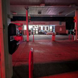 Speedway - Dark past 10 pm