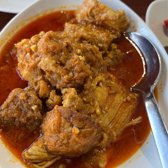 Burma Burma - Curry Chicken - Burmese Near Me - Dublin, California