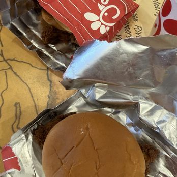 Chick-fil-A - Spicy Chicken Sandwich - Fast Food Near Me - Raleigh, North Carolina