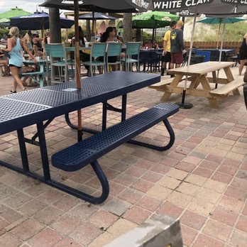 The Lemon Bar - Atmosphere very relaxed--right on beach. - American Near Me - Neptune Beach, Florida