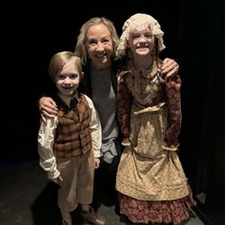 Lisa Rosemond-Vocal Coaching for Stage and Screen - With clients in Christmas Carol at the Alliance