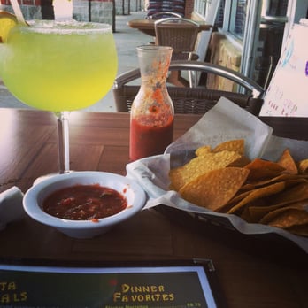 El Ranchero Mexican Restaurant - Margarita with chips and salsa - Mexican Near Me - West Point, Virginia El Ranchero Mexican Restaurant - Margarita with chips and salsa - Mexican Near Me - West Point, Virginia