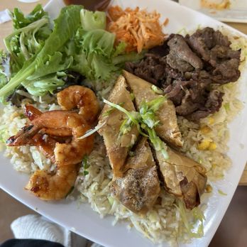 The Fifth District Noodles & Tea - Combo plate - Vietnamese Near Me - Ocoee, Florida The Fifth District Noodles & Tea - Combo plate - Vietnamese Near Me - Ocoee, Florida