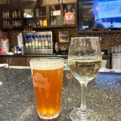 Sugar Creek brewing beer + Prosecco