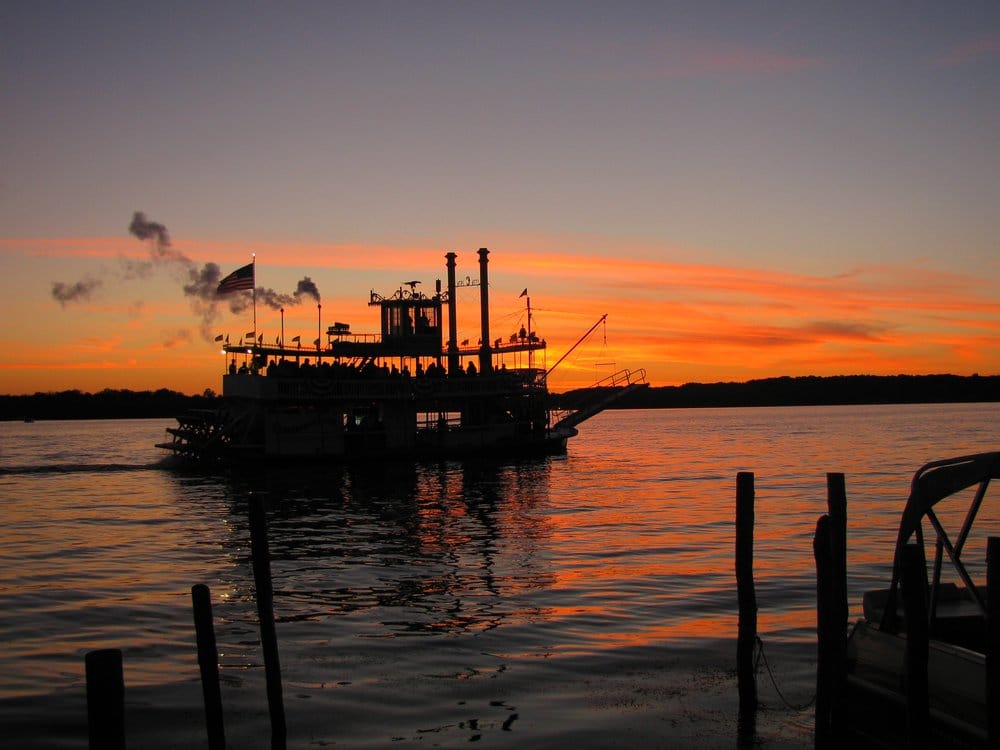 Chautauqua Belle Logo
