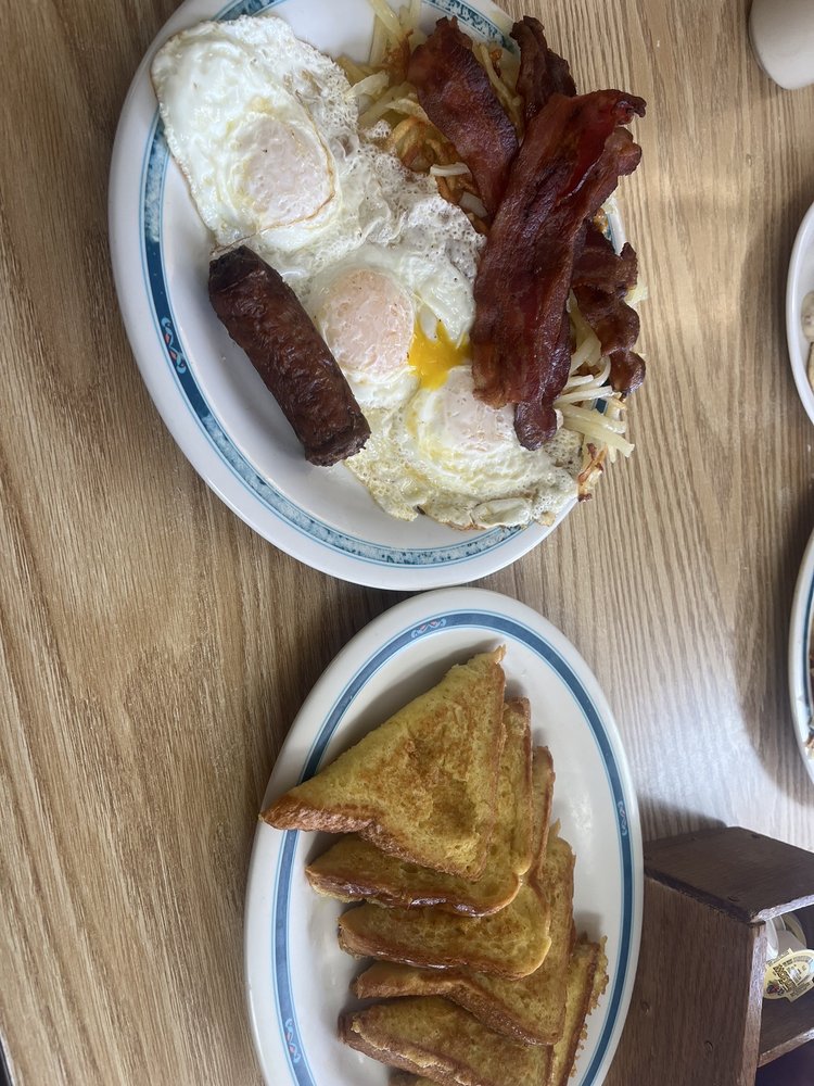 DIAMOND HORSESHOE RESTAURANT 45 Photos & 70 Reviews 404 Central Ave