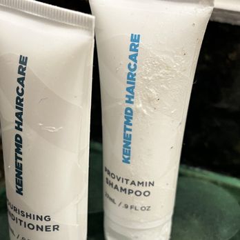 Hyatt Place Chicago - Dirty and 1/2 used bottles upon check in.... Ick! - Hotels Near Me - Itasca, Illinois