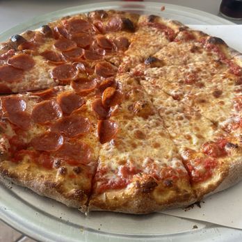 Inferno Apizza - Pepperoni/mozz - Pizza Near Me - Wallingford, Connecticut