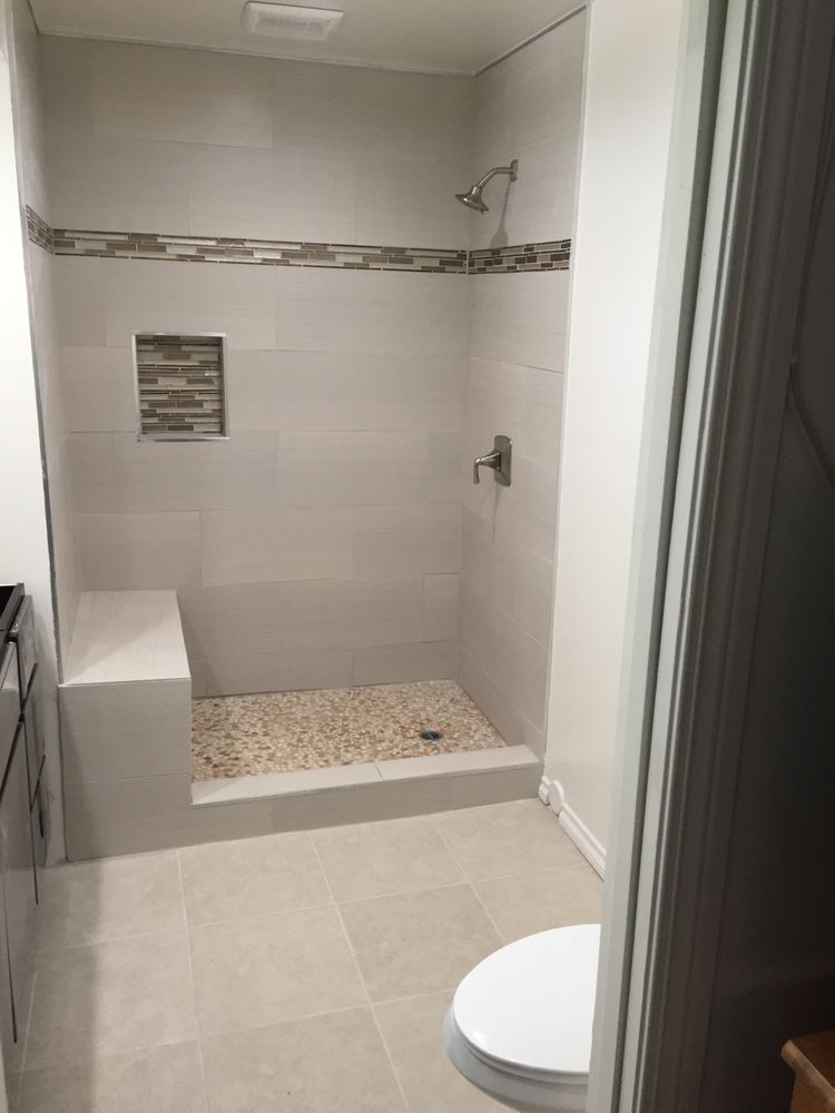 Slide of R & R Paint