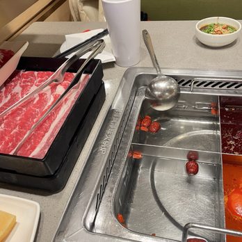 Haidilao Hotpot Flushing - Hotpots - Hot Pot Near Me - Flushing, New York