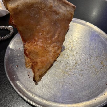 Slice Oakleaf - Greasy undercooked limp dough - Pizza Near Me - Jacksonville, Florida Slice Oakleaf - Greasy undercooked limp dough - Pizza Near Me - Jacksonville, Florida