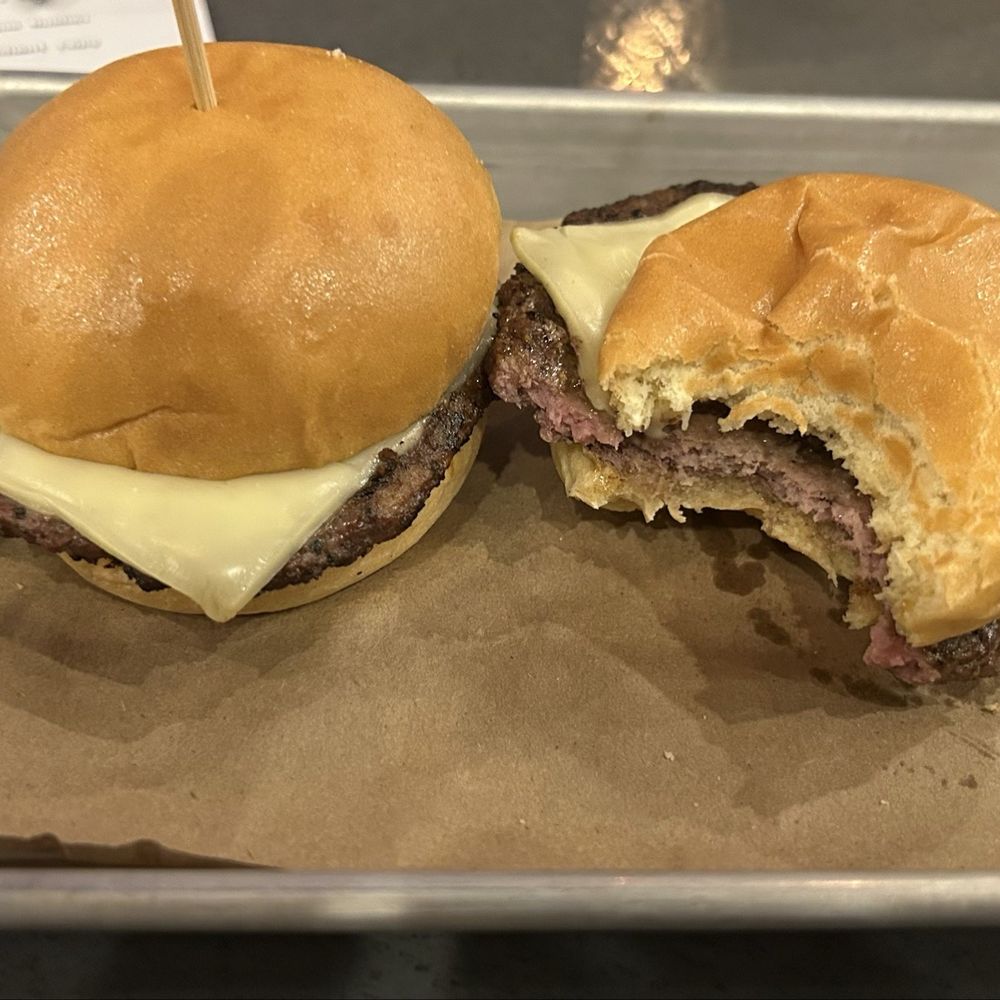 Wes' Rib House - Cheeseburger Sliders - Barbeque Near Me - Providence, Rhode Island