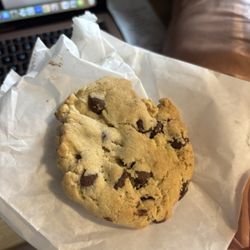 The Spring Street Market & Cafe - Chocolate Chip Cookie