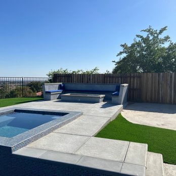 Oasis in the Desert Pools & Spa - Firepit - Pool & Hot Tub Service Near Me - Lancaster, California