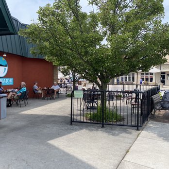 Ursa Major Bistro - patio area - Coffee & Tea Near Me - Beulah, Michigan