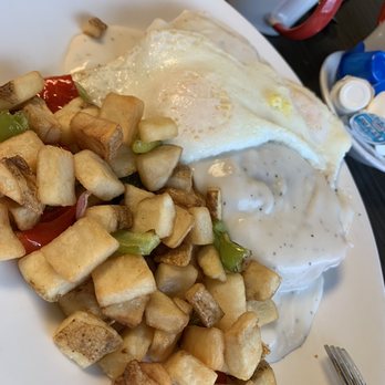 Gramma Sharon's Family Restaurant - Country Benedict - Cafes Near Me - Williston, North Dakota Gramma Sharon's Family Restaurant - Country Benedict - Cafes Near Me - Williston, North Dakota