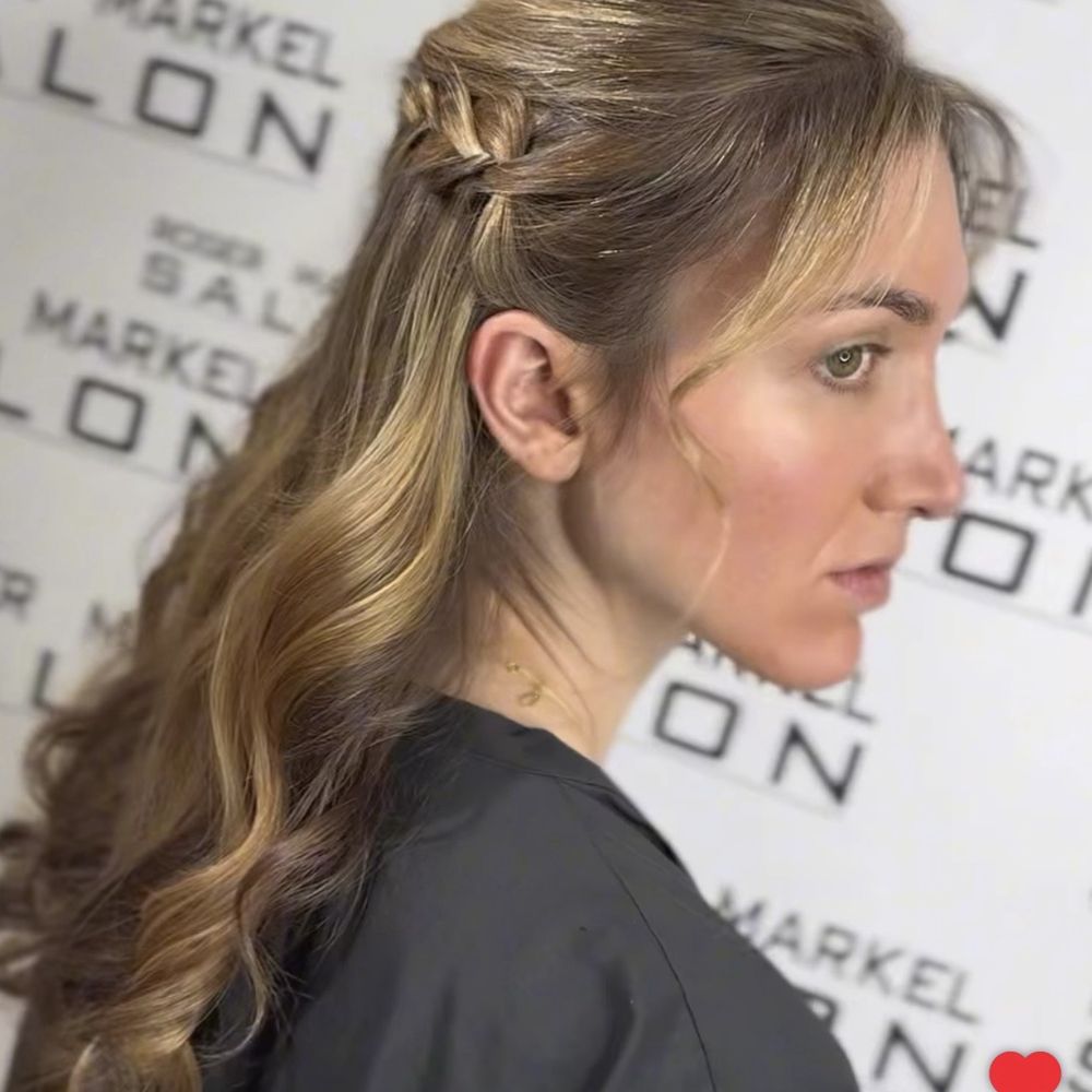 Roger Markel Salon - Half up half down hairdo for event - Hair Salons Near Me - New York, New York Roger Markel Salon - Half up half down hairdo for event - Hair Salons Near Me - New York, New York