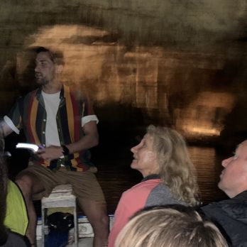 Grotta dello Smeraldo - Landmarks & Historical Buildings Near Me