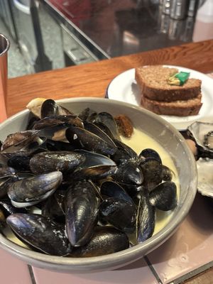 King Sitric Seafood Bar & Accommodation by null