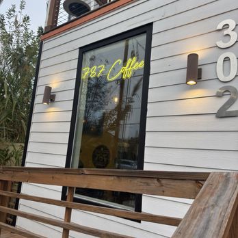 787 Coffee - Cafes Near Me - Houston, Texas