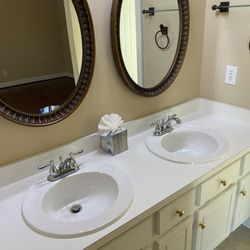Mirna House Cleaning