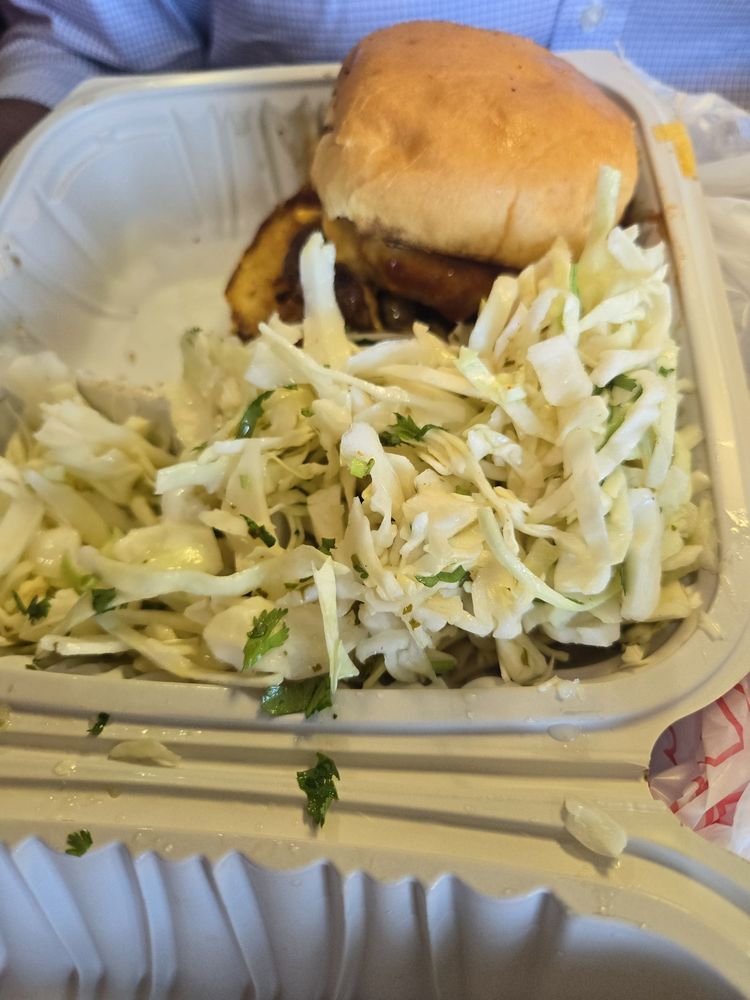 Food from The Checkpoint Barbecue