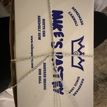 Mike's Pastry - Bakeries Near Me - Somerville, Massachusetts