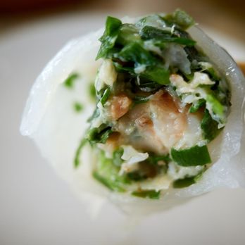Fook Lam - Inside spinach and seafood dumpling - Dim Sum Near Me - Honolulu, Hawaii