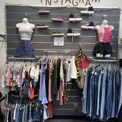 Plato's Closet - Garland - Women's show wall