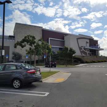 Topgolf - New American Near Me - Miami Gardens, Florida