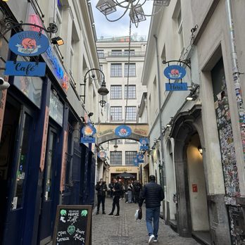 Delirium Café - Beer Bar Near Me - Brussels, BRU Delirium Café - Beer Bar Near Me - Brussels, BRU