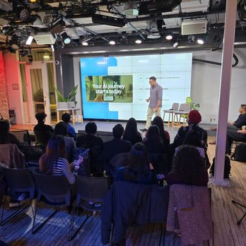 YouTube Space - AI presentation - Recording & Rehearsal Studios Near Me - New York, New York YouTube Space - AI presentation - Recording & Rehearsal Studios Near Me - New York, New York