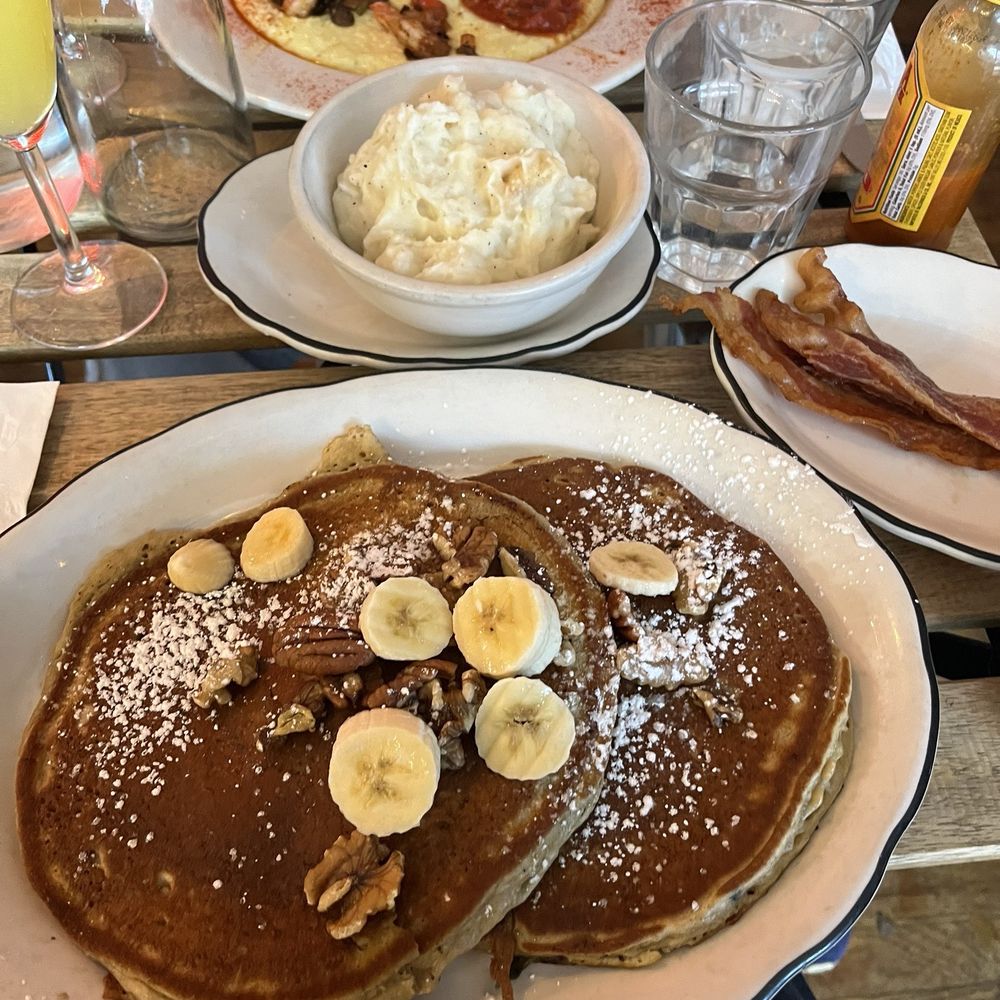 Zaca Cafe - Coffee & Tea Near Me - Brooklyn, New York