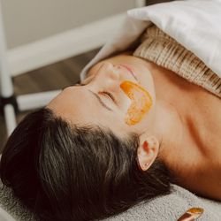 SkinMotive By Nora - Signature facials