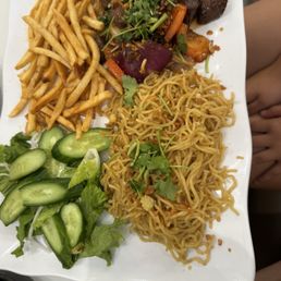 Noodles with butter and garlic beef Noodles with butter and garlic beef