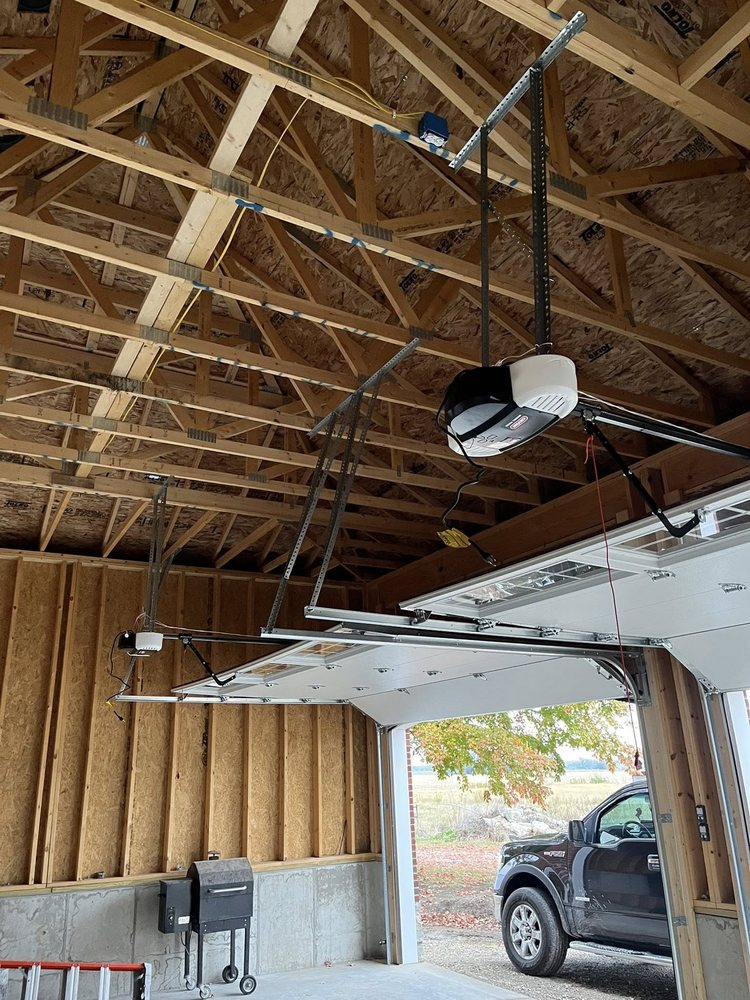 Davis Door Service - Garage Door Contractor in St. Louis, MO