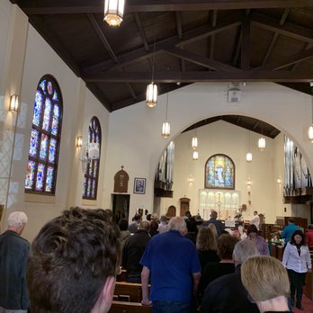 St Paul's Episcopal Church - The inside of St. Paul's - Churches Near Me - Bakersfield, California St Paul's Episcopal Church - The inside of St. Paul's - Churches Near Me - Bakersfield, California