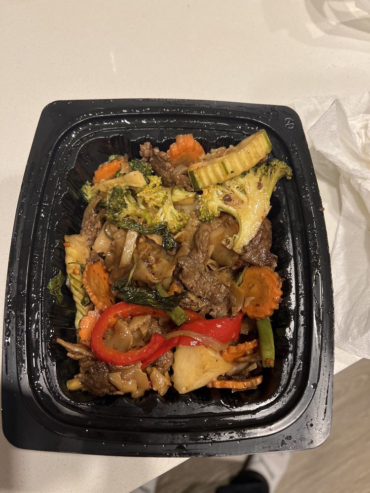 LIANG’S THAI FOOD Updated October 2024 65 Photos & 70 Reviews 155