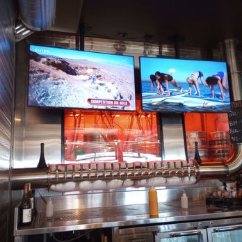 Best Pizza & Brew Escondido - they show cycling, surfing, no basketball...thank you!! - Beer, Wine & Spirits Near Me - Escondido, California Best Pizza & Brew Escondido - they show cycling, surfing, no basketball...thank you!! - Beer, Wine & Spirits Near Me - Escondido, California