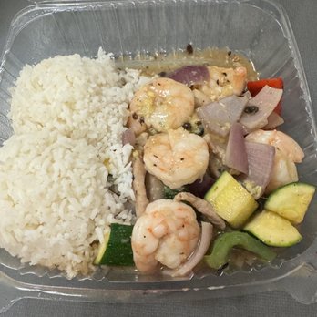Hunan House - Prawns with lobster sauce over rice - Desserts Near Me - San Francisco, California Hunan House - Prawns with lobster sauce over rice - Desserts Near Me - San Francisco, California