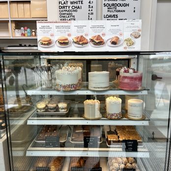 To Live For Bakery - The cakes and other baked goods - Bakeries Near Me - Vancouver, British Columbia To Live For Bakery - The cakes and other baked goods - Bakeries Near Me - Vancouver, British Columbia