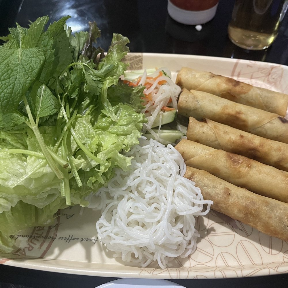 Pho Bosa Kitchen - Crispy egg rolls (pork) - Vietnamese Near Me - Las Vegas, Nevada Pho Bosa Kitchen - Crispy egg rolls (pork) - Vietnamese Near Me - Las Vegas, Nevada