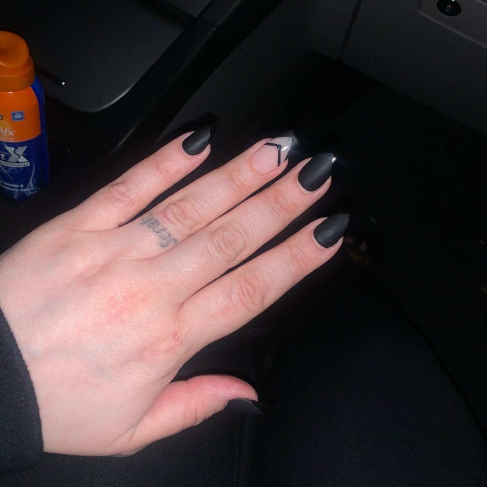 Painted M Nail Spa - Nail Salons Near Me - Westbury, New York