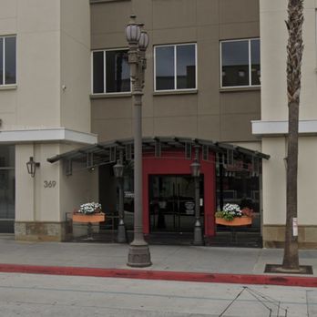 Ruth's Chris Steak House - Outside seating!! - Steakhouses Near Me - Pasadena, California
